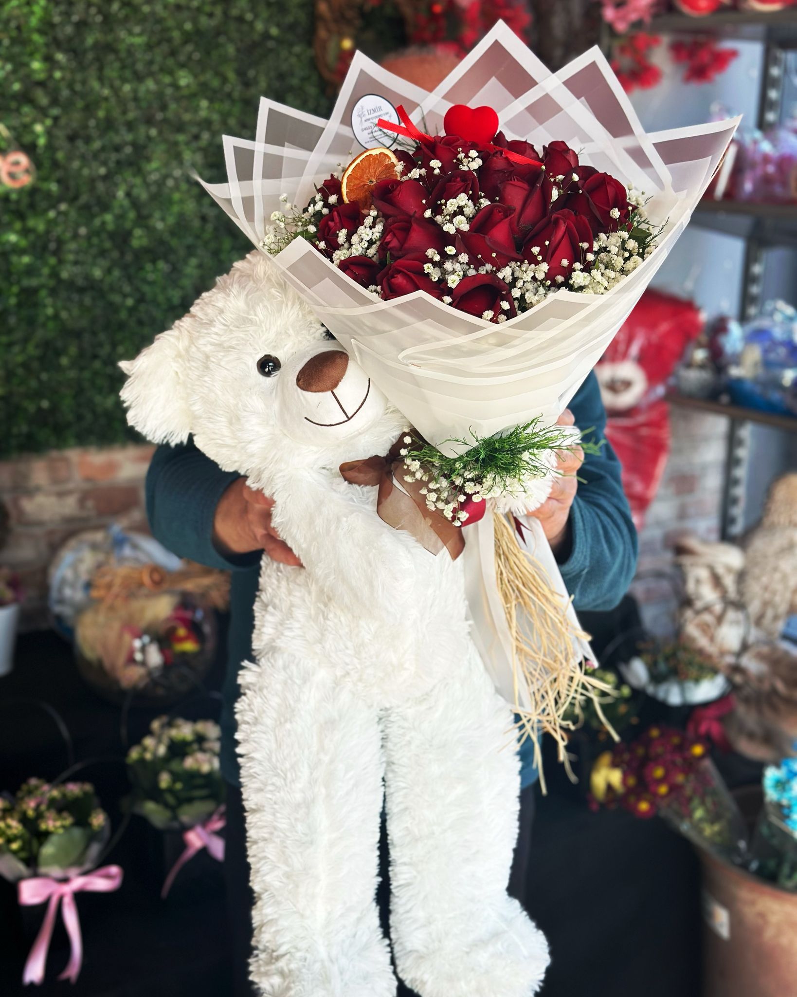 20 Adet Gül ve 75cm Ayıcık