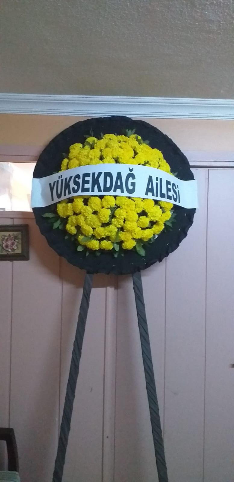Yuvarlak Model Canlı Cenaze Çelenk