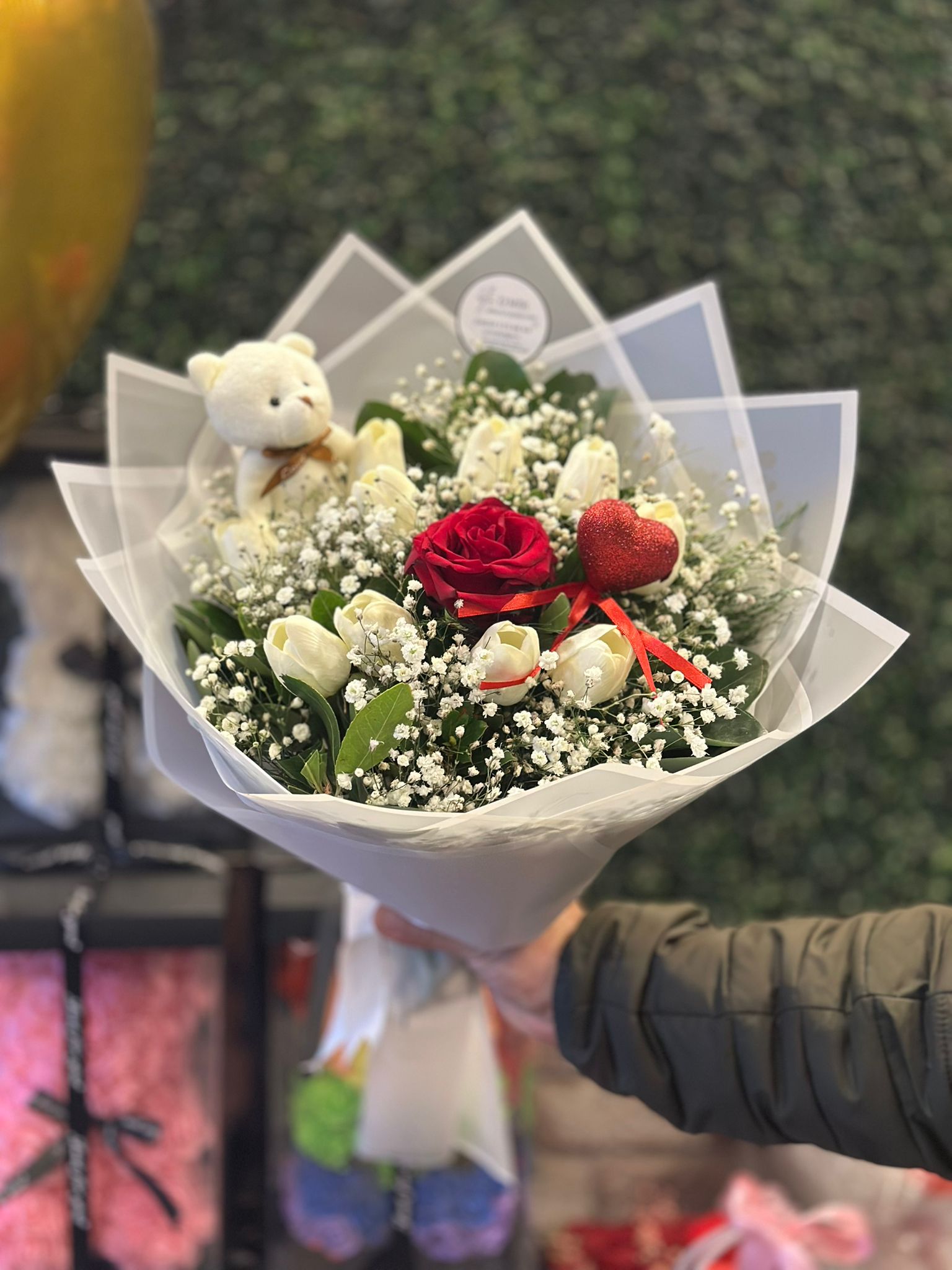 10 Adet Islak Lale Buketi